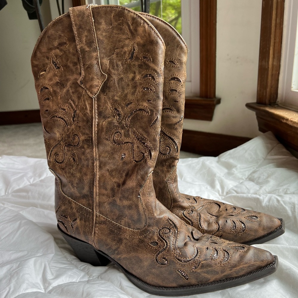 Roper boots size 10